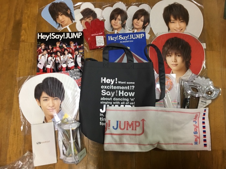 Hey Say Jumpのタオル Dear ペンライト バッグ うちわ等のグッズをお売り頂きました ジャニプリ